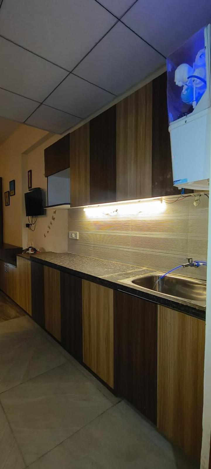 Chaudhary Homes เกรทเตอร์นอยดา ภายนอก รูปภาพ